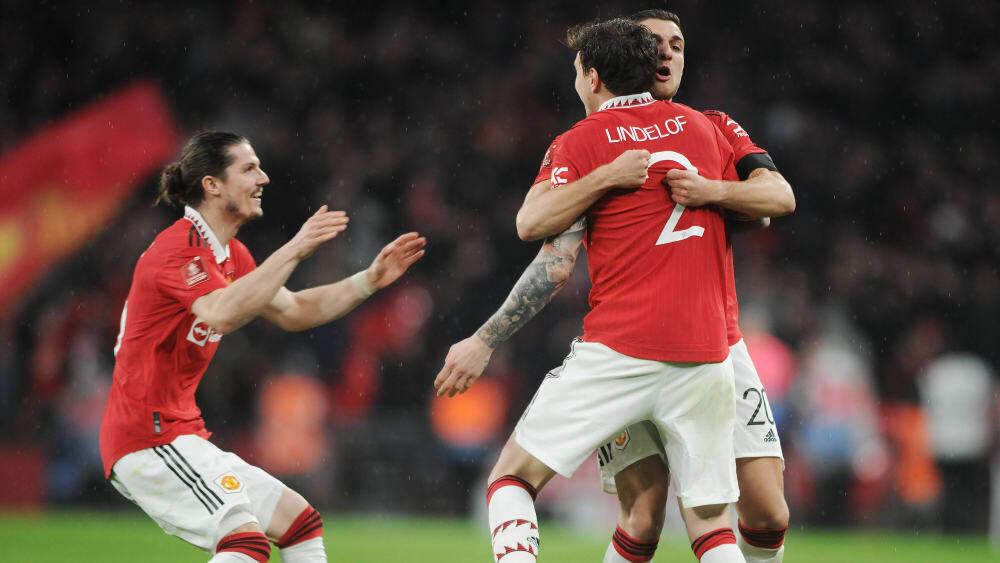  德甲积分差距缩小，争冠集团扩至五支球队  